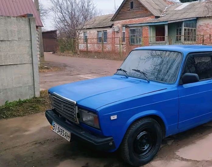Продам ваз 2107 на полном ходу