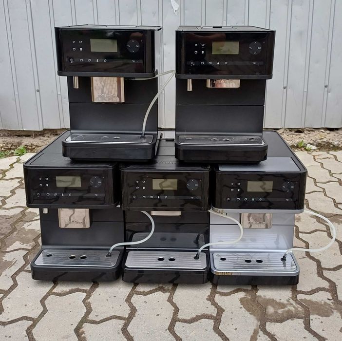 Кофемашина кофеварка кавомашина кавоварка Міле Миле Miele  CM6350 б/у Made in Germany оригинал черная белая