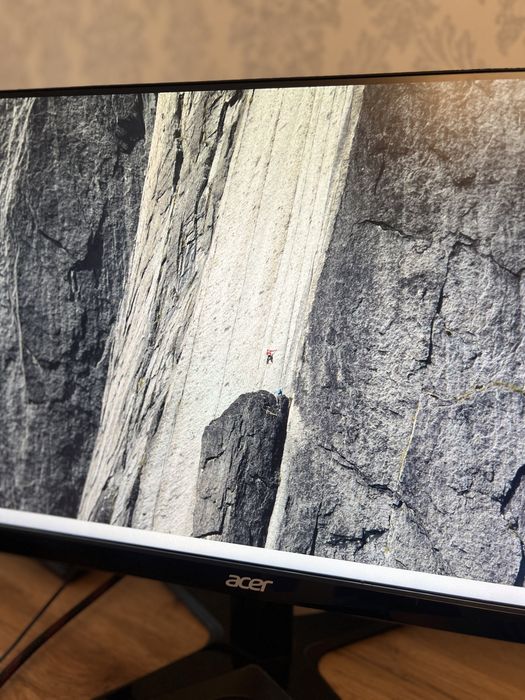 Монитор Acer G247HYL bidx — отличное состояние