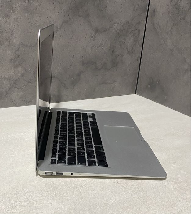 Ноутбук MacBook A1369 13.3" 2GB RAM/120GB SSD! N2783