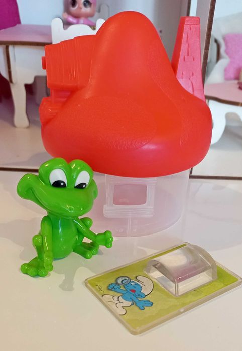 Іграшки, в хорошому стані.