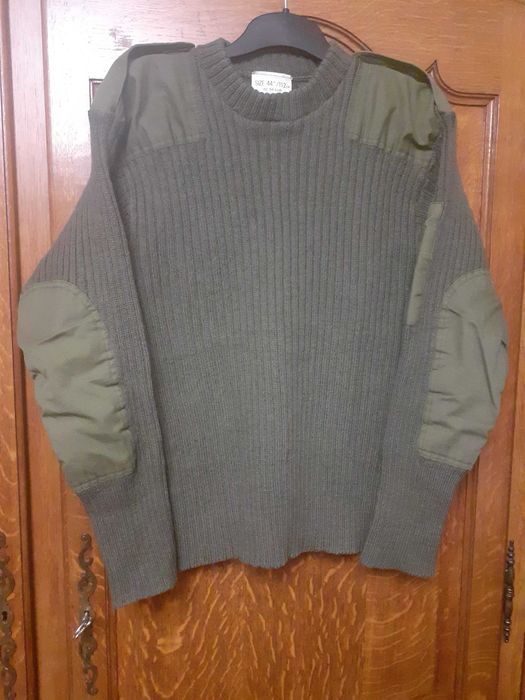 Sweter zielony wełniany angielski rozm. 44”/112 cm
