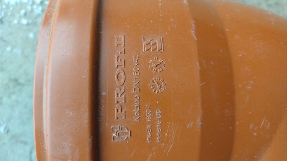 Kształtki PCV kanalizacyjne