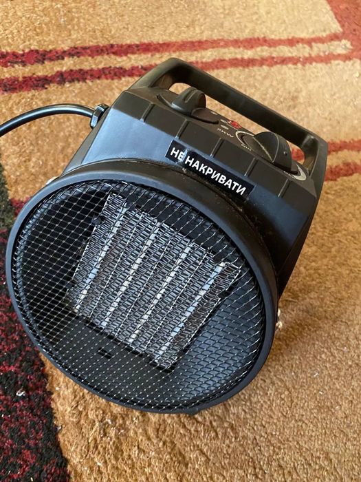 Обогреватель GRÜNHELM PTC-2000T