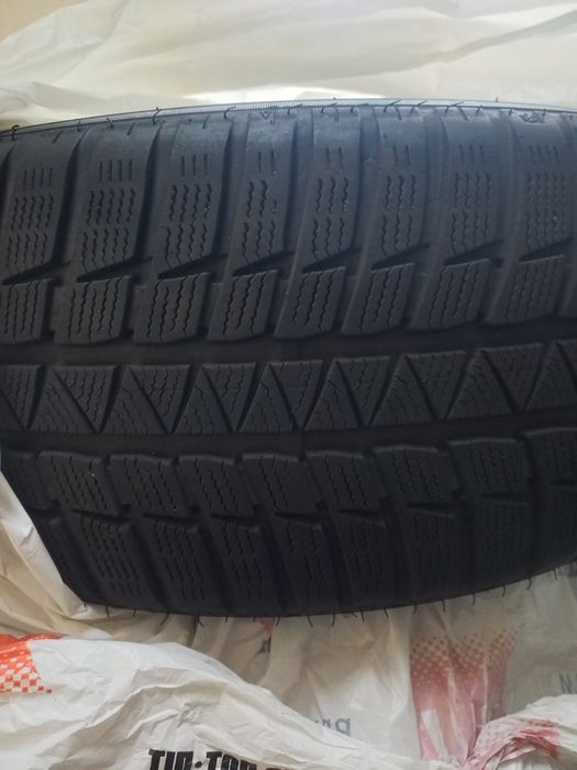 Різина для автомобіля