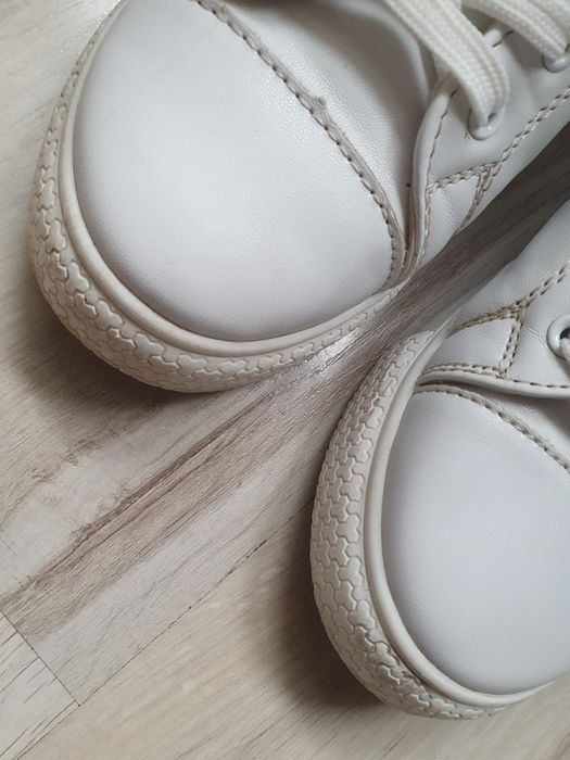 Trampki z kryształkami