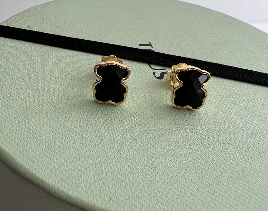 Tous kolczyki czarny miś.