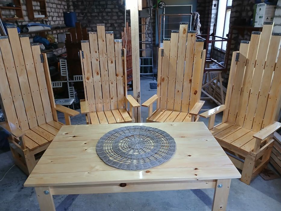 Стильный комплект мебели