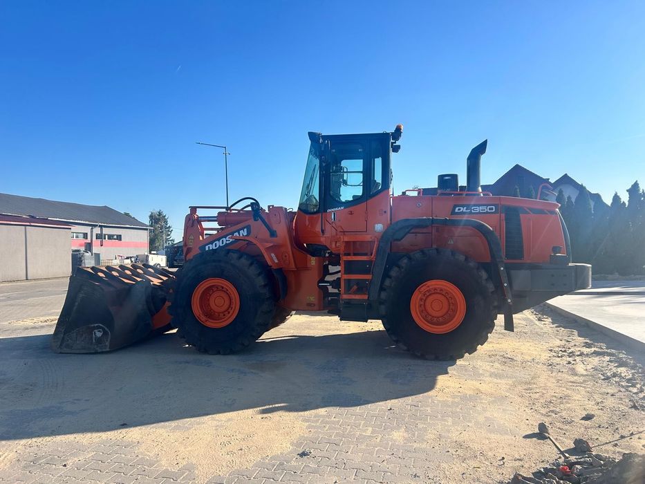 Ładowarka Doosan DL350