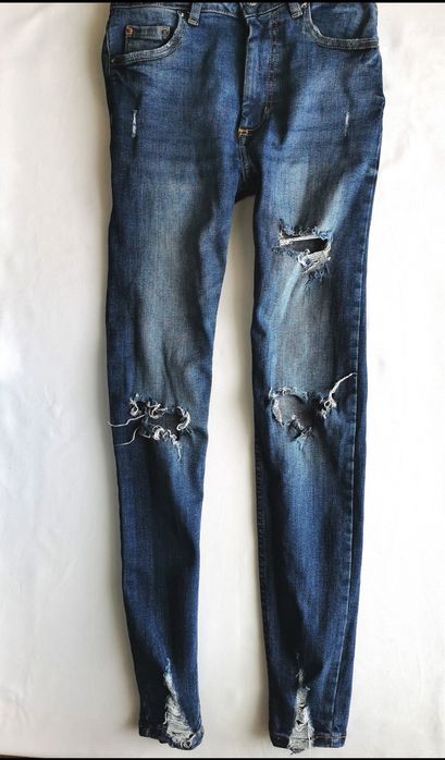 Damskie Spodnie - Rurki Jeansowe z dziuramii S/M