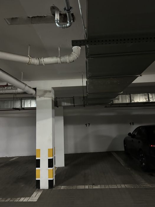 Miejsce postojowe w garażu podziemnym
