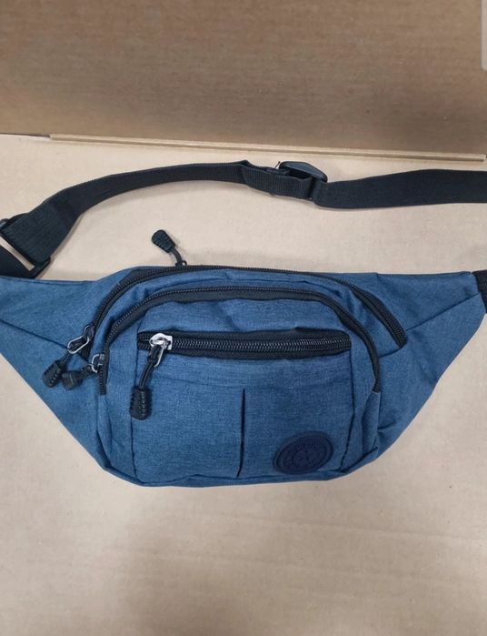 Saszetka pojemna dużo kieszeni