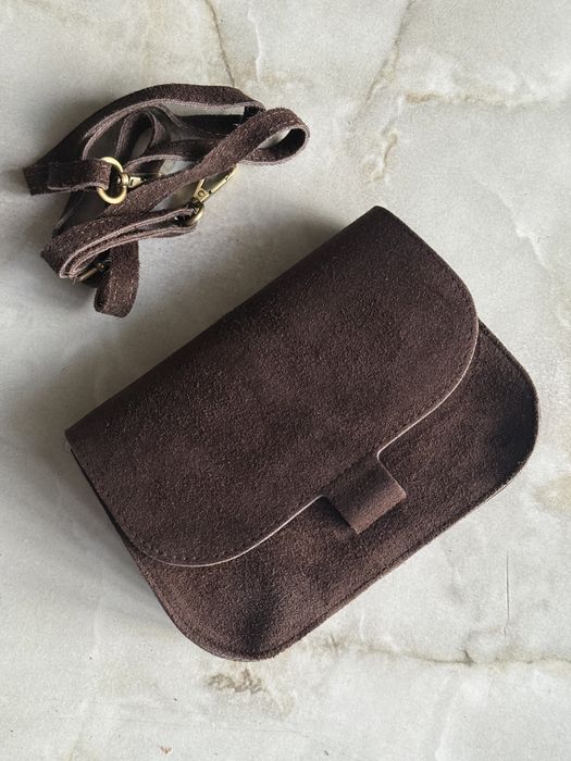 Torebka listonoszka braz bułeczka skora zamszowa vera pelle