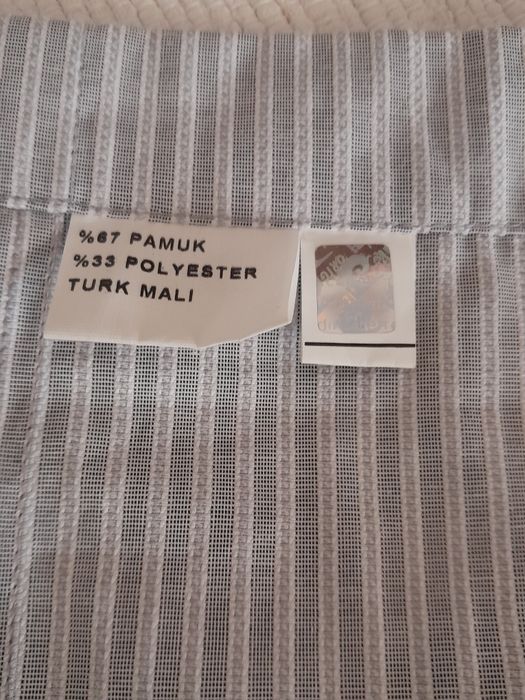 Robe " Pierre Cardin."