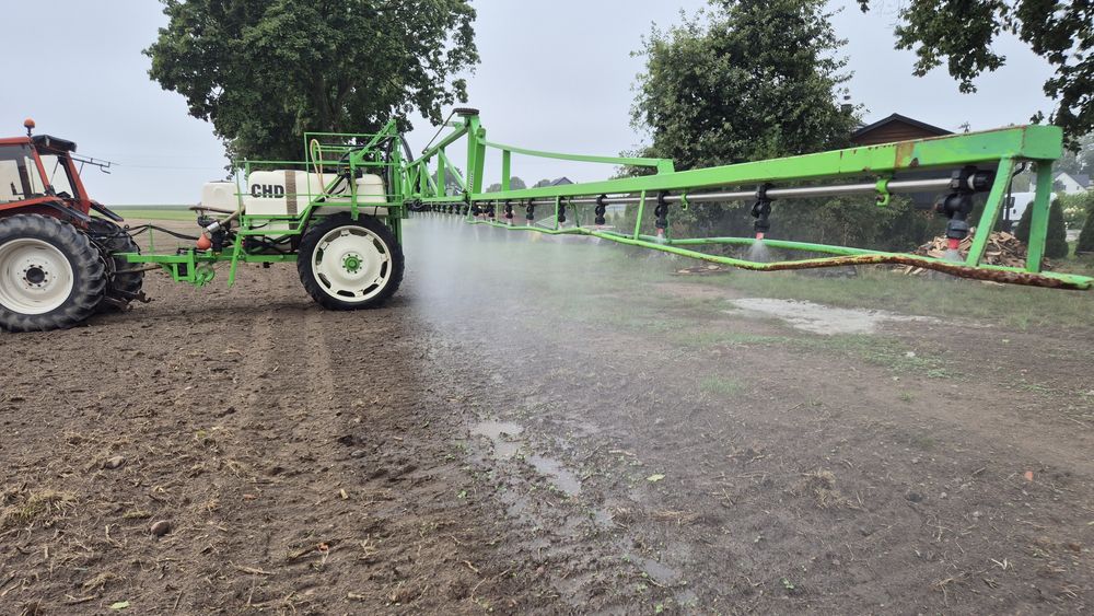 Opryskiwacz CHD dubex amazone 24m 2000L