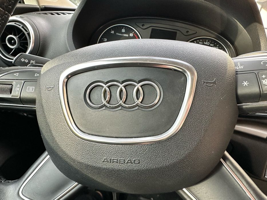 Aro moldura do volante mais emblema audi a4 b8 b9 a6 c7 a7 a8
