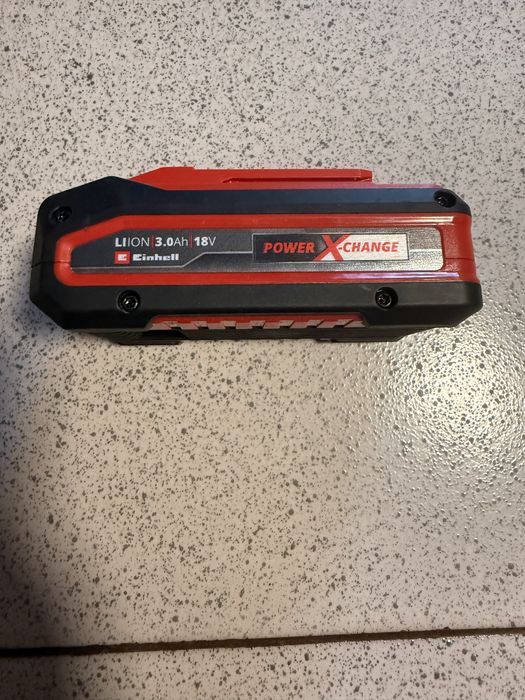 Аккумулятор Einhell Power-X-Change Plus 18V 3,0 Ah