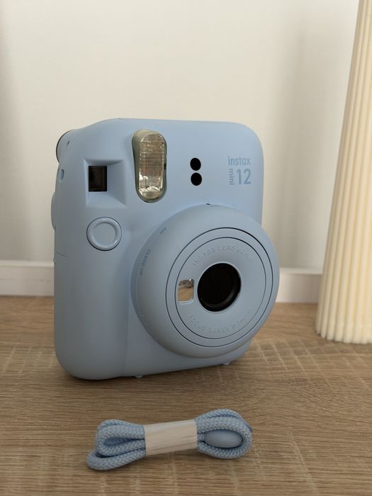 Фотоапарат миттєвого друку Instax Mini 12 blue світло блакитний
