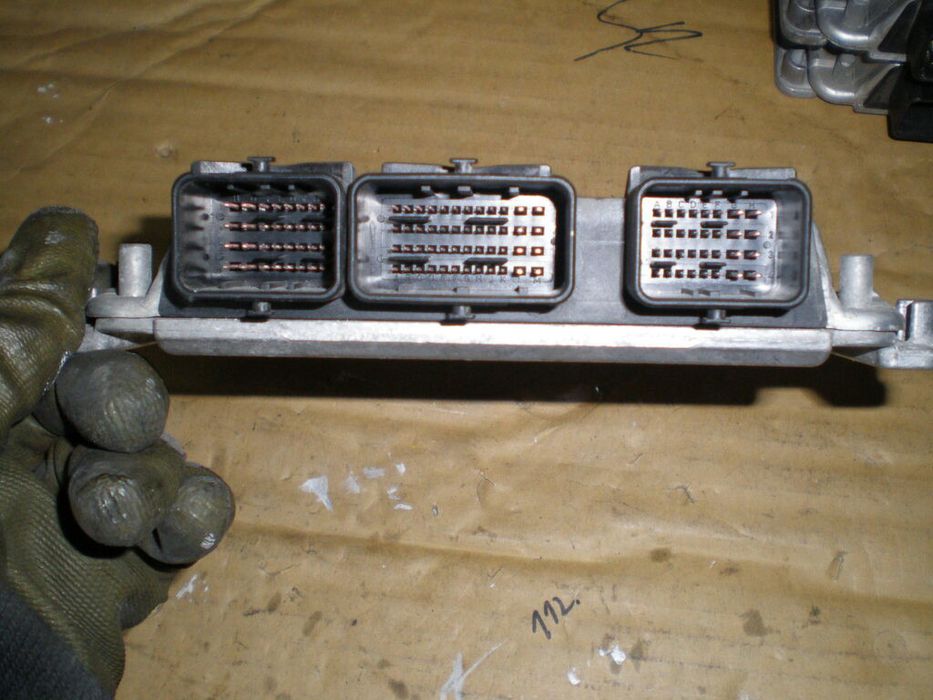 Centralina motor / ECU PEUGEOT 807 (EB)