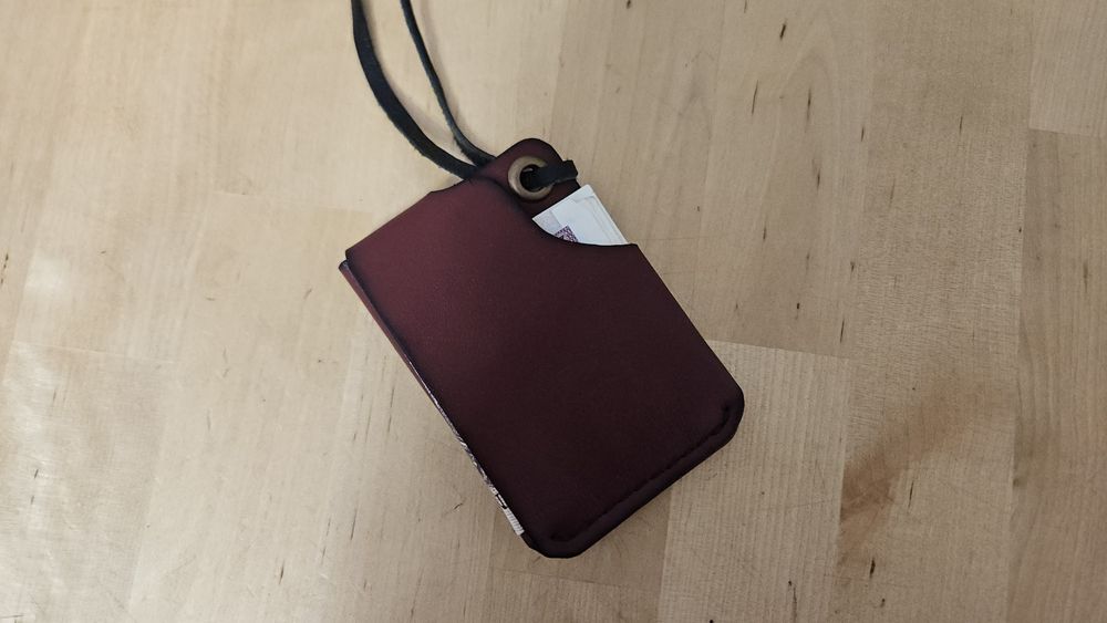 Borubar Skóroszyj - minimalistyczny portfel skórzany