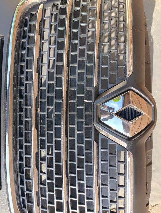 Renault MASTER IV 4 zderzak PRZEDNI przód ATRAPA GRILL ORG 622546766R
