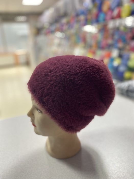 Шапка біні. Штучна