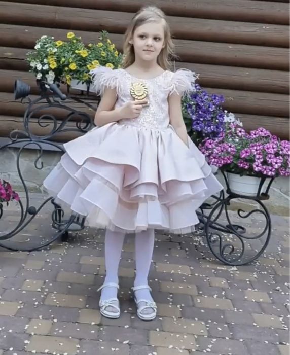 Продам дитячу сукню