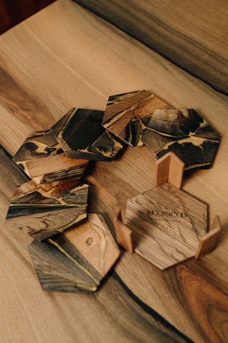 Підставки з дерева та епоксидної смоли!костери,підстаканники,стіл