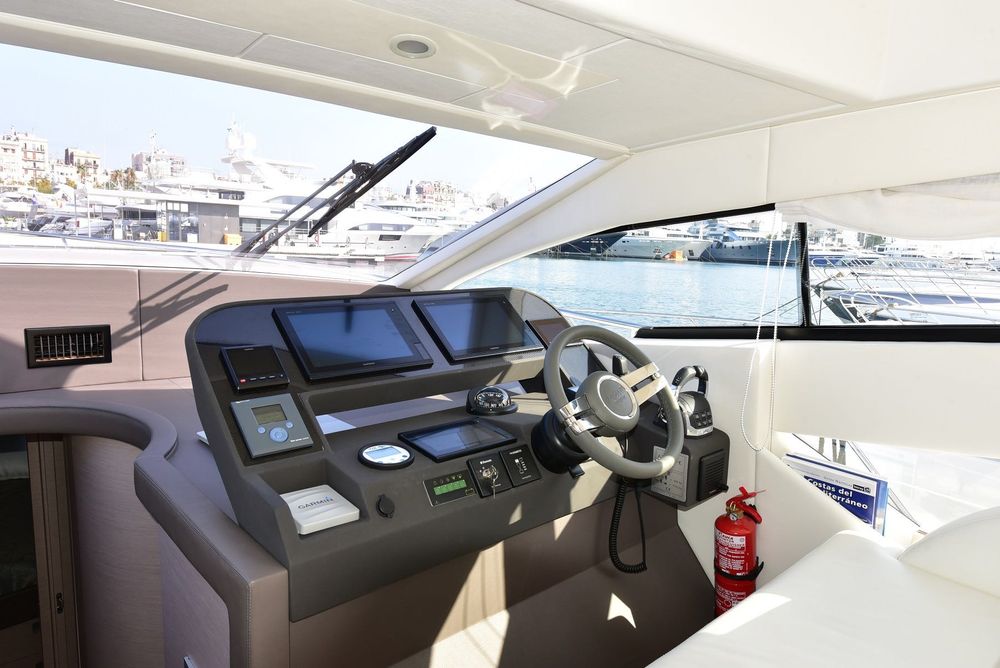 Jacht motorowy RODMAN Muse 44