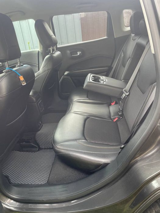 Jeep compass latitude 2018