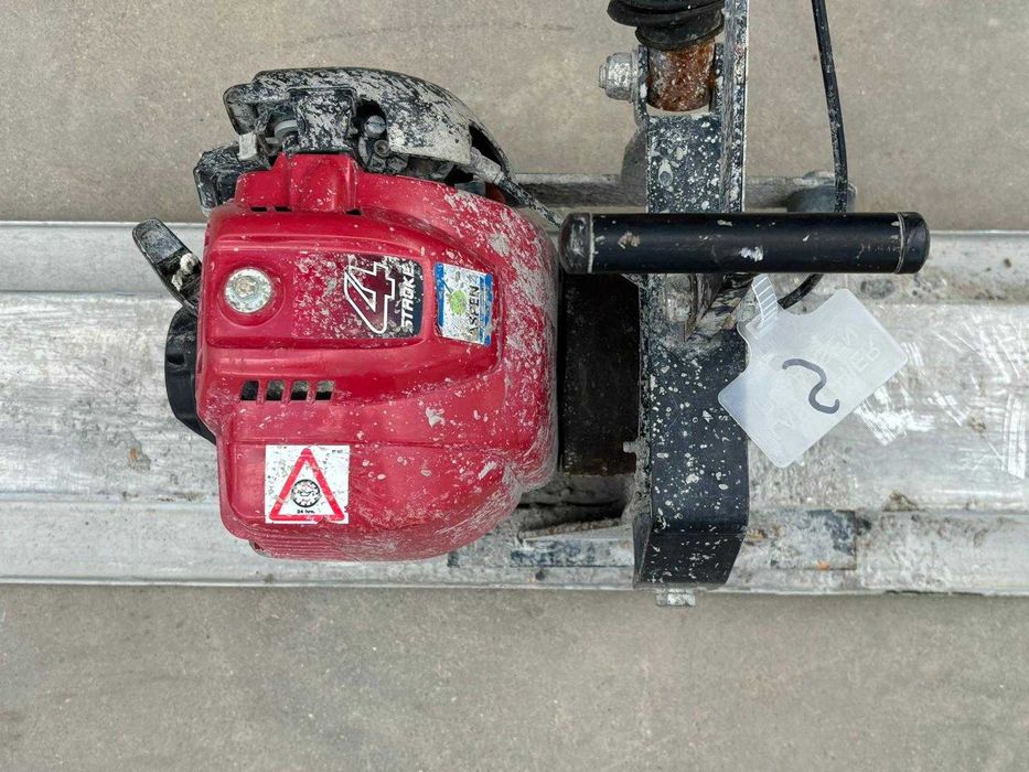 Łata wibracyjna, wibrołata Atlas Copco BV 20G