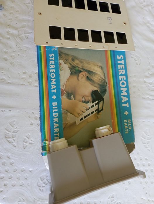 Игрушки времён ГДР,СССР. Слайды, диафильмы.