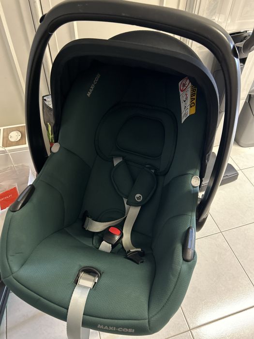 Conjunto maxi cosi zelia 3 carrinho e ovo
