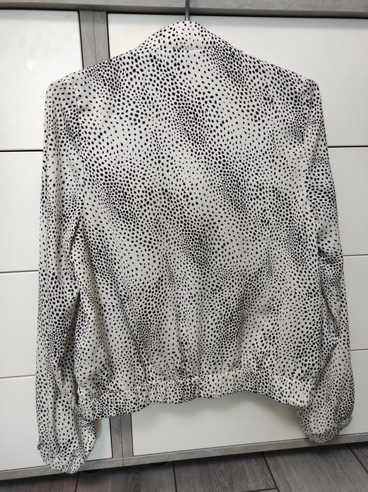 Жіночий бомбер H&M розмір S женский бомбер