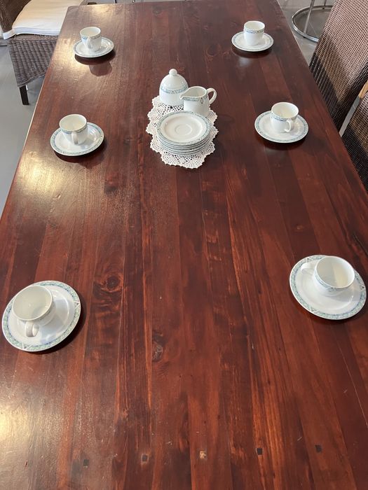 6 Krzeseł foteli z wikliny + stół kolonialny