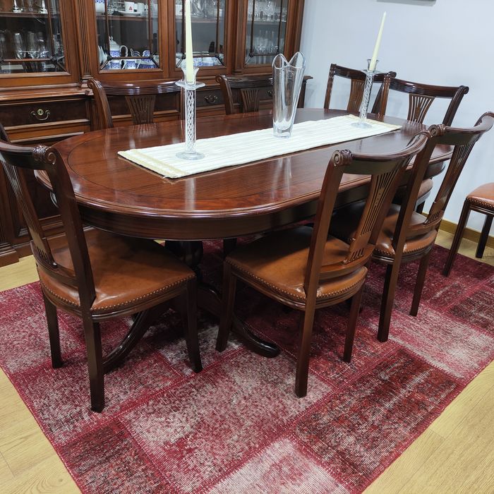Mesa de Sala em madeira maciça (cerejeira) + 6 cadeiras