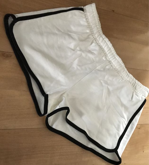 Spodenki szorty damskie rozm. M/38. C&A. nowe