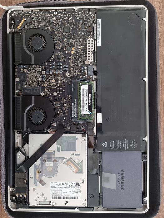 Macbook pro 15' início 2011