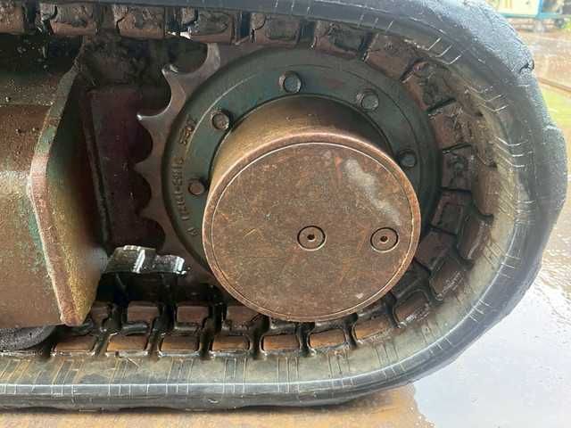 Экскаватор гусеничный Yanmar VIO30-3