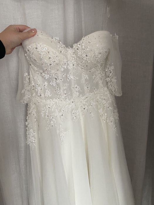 Suknia ślubna (161 cm, rozmiar:38)