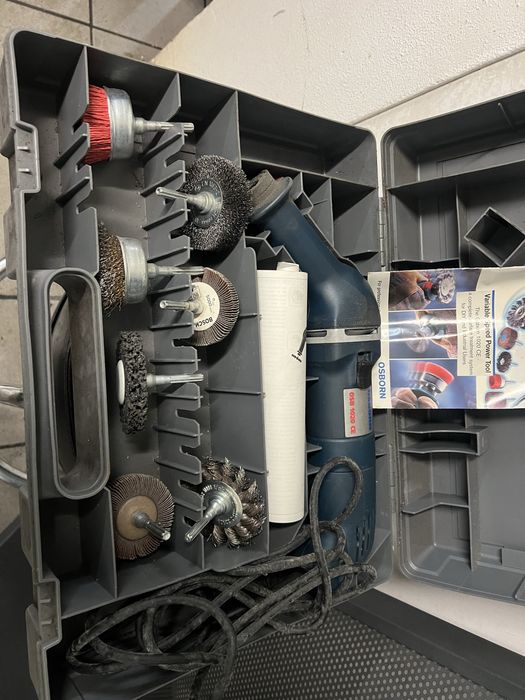 Maquina polimento ,tratamento de metal marca osborn