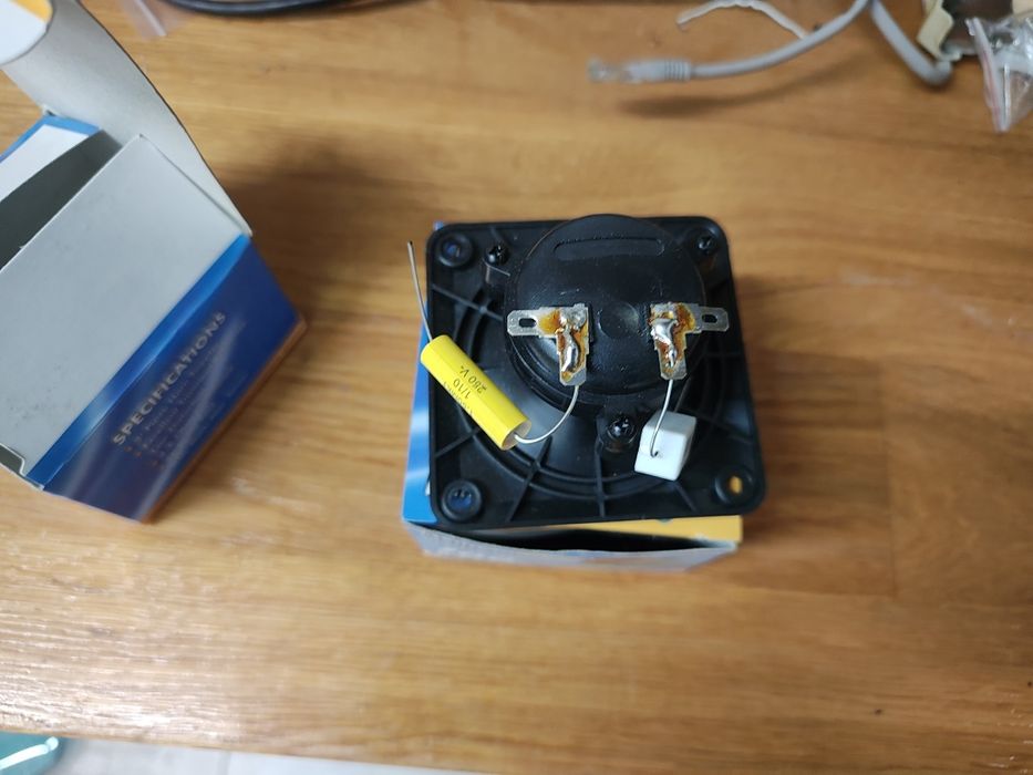 Wysokotonowy głośnik TE-001B 100W TWEETER 4-8ohm