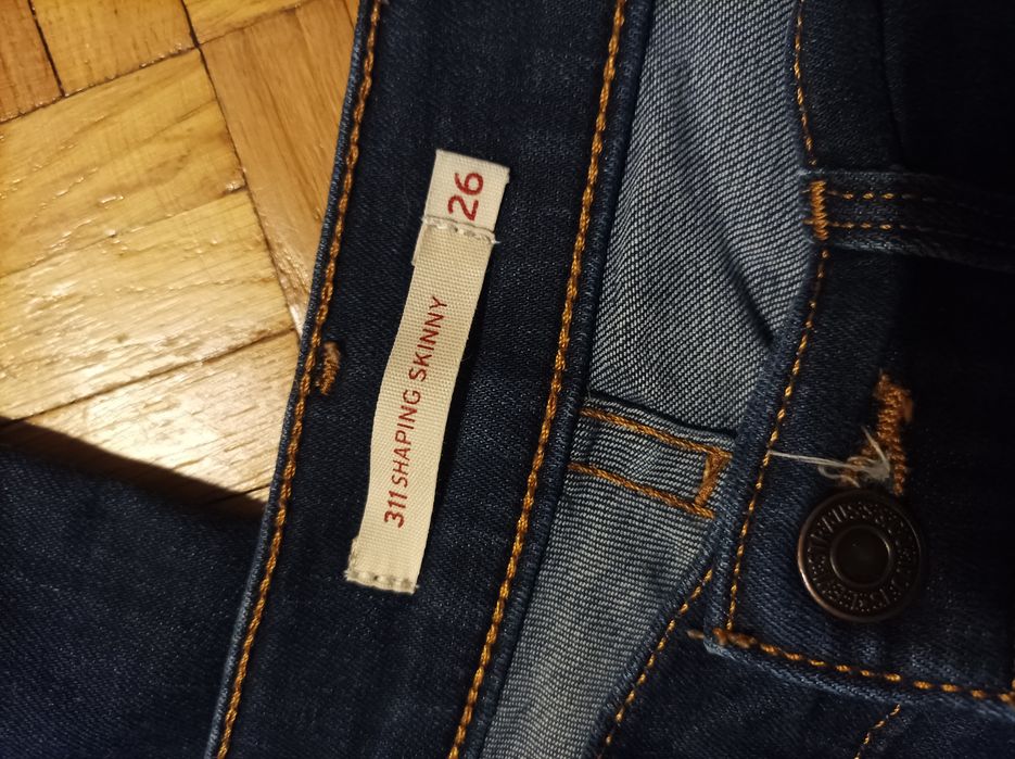 Spodnie jeansowe damskie Levi's 311