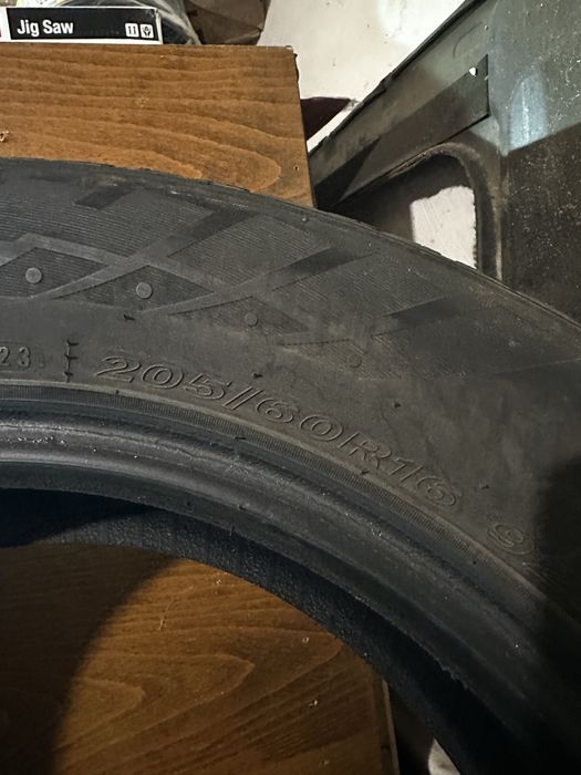 Зимняя резина Nexen 205/60R16 23 года