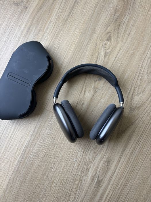 AirPods Max