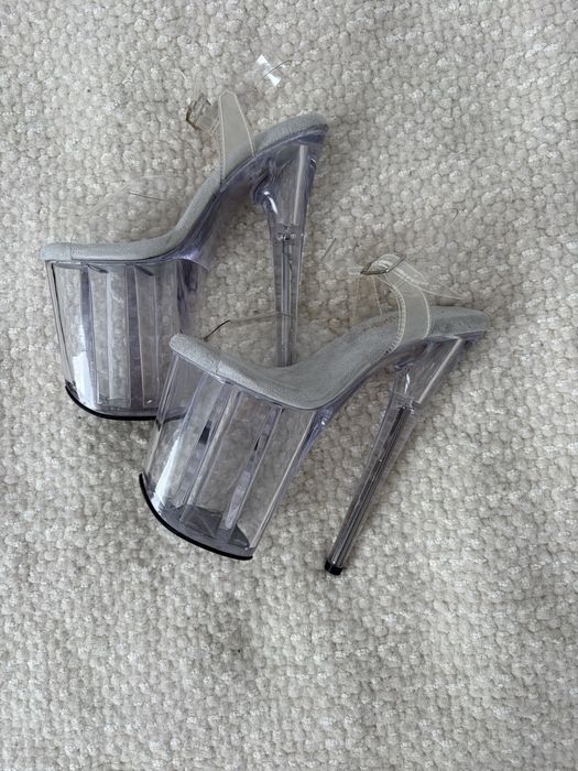 Pleasers shoes buty na koturnie pole dance exotic high heels szklanki