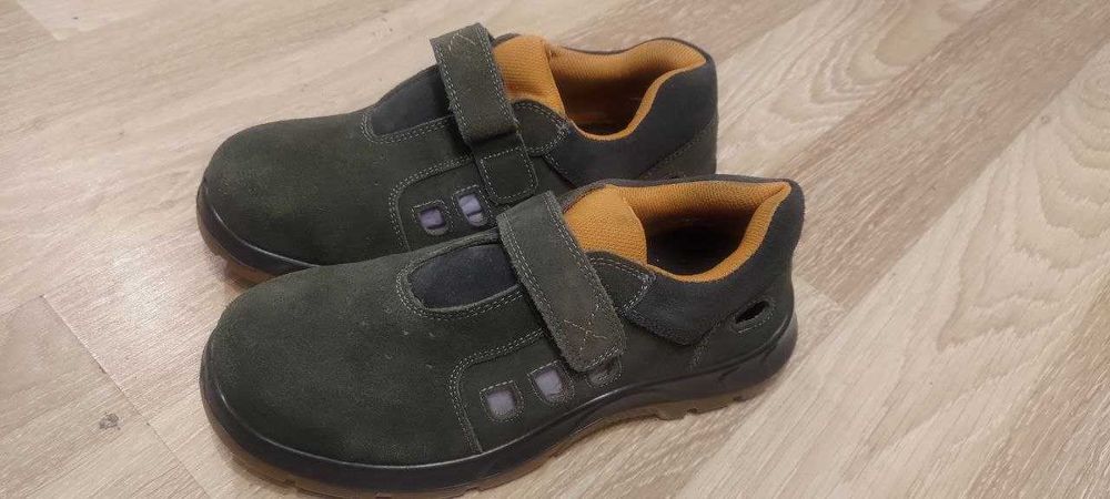 Buty robocze nowe r. 41
