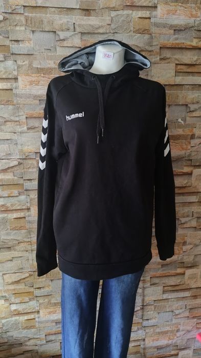 Czarna bluza Hummel rozmiar M