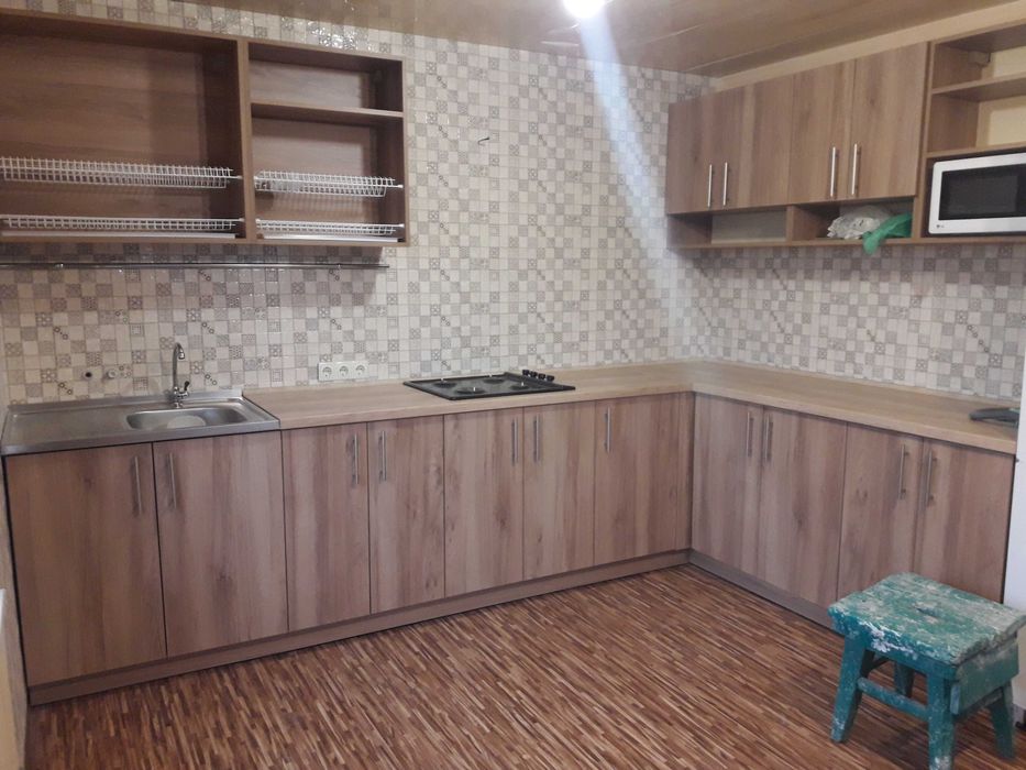 Сдам здам будинок НОМЕРА кімнати  КОМНАТЫ к пляжу 5 минут пройти ХОЗЯЙ