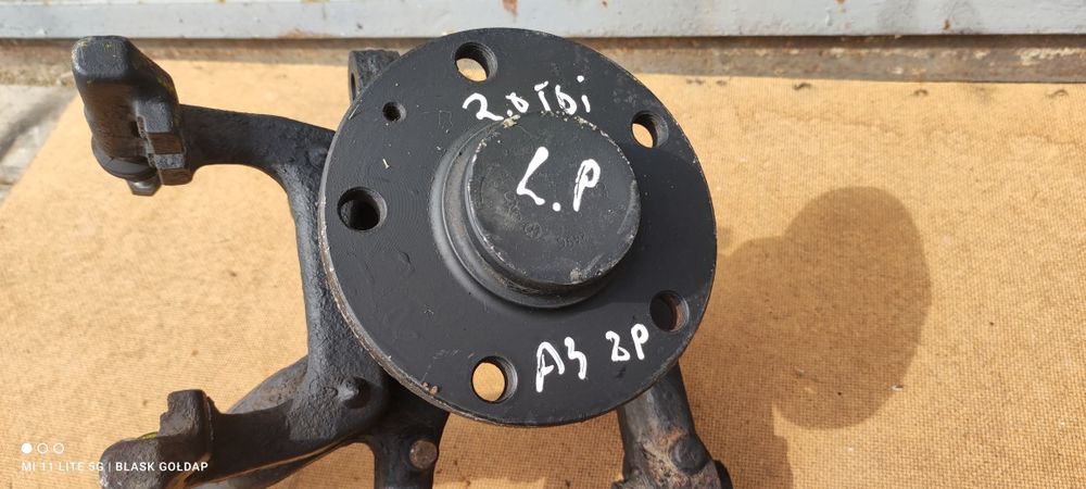 Zwrotnica Lewa Przód Audi A3 8P 2.0 TDI 2003 Blask Gołdap